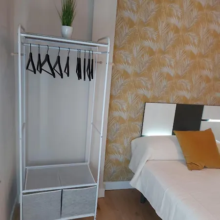 Apartamento Piso En El Centro Apto 5 Personas Con Garaje Privado