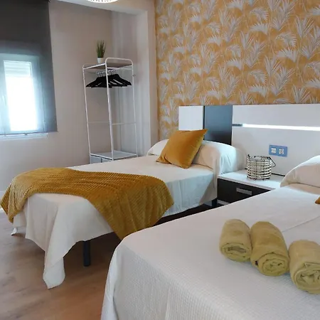 Piso En El Centro Apto 5 Personas Con Garaje Privado * Avilés