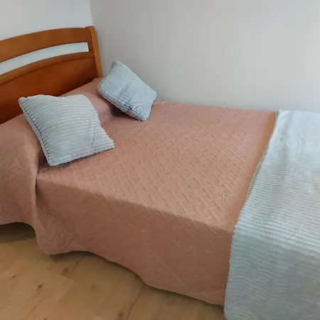 Piso En El Centro Apto 5 Personas Con Garaje Privado Aviles