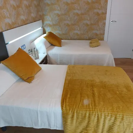 Daire Piso En El Centro Apto 5 Personas Con Garaje Privado