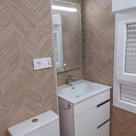 Daire Piso En El Centro Apto 5 Personas Con Garaje Privado